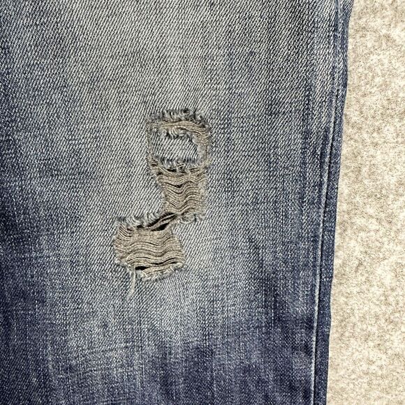 Eddie Bauer Jeans Womens 12 Modern Straight Aztec Embroidered Distressed Denim - Picture 6 of 16